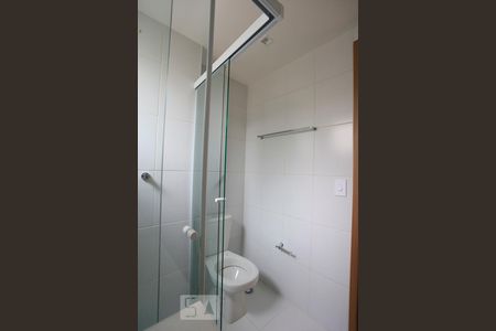 Banheiro de apartamento à venda com 1 quarto, 41m² em Sumaré, São Paulo