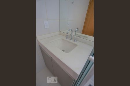 Banheiro de apartamento à venda com 1 quarto, 41m² em Sumaré, São Paulo