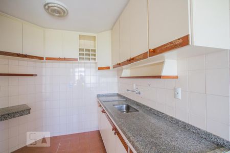 Cozinha de apartamento à venda com 2 quartos, 58m² em Jardim Taquaral, São Paulo