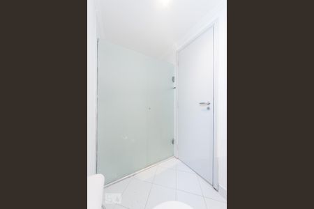 Banheiro social de apartamento à venda com 3 quartos, 110m² em Paraíso, São Paulo