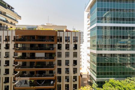 Vista Janela Sala de apartamento para alugar com 3 quartos, 110m² em Icaraí, Niterói