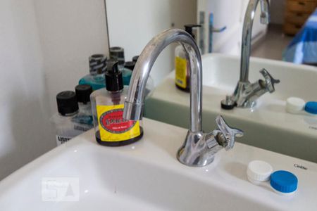 Casa à venda com 200m², 4 quartos e 2 vagasSuíte quarto 3