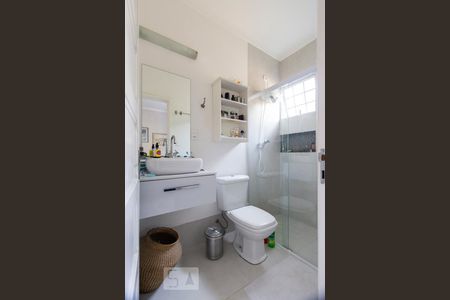 Casa à venda com 200m², 4 quartos e 2 vagasSuíte quarto 3