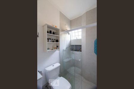 Casa à venda com 200m², 4 quartos e 2 vagasSuíte quarto 3