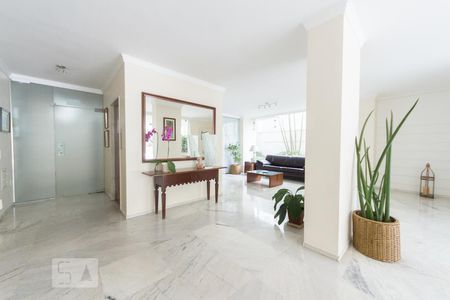 Apartamento para alugar com 100m², 2 quartos e 1 vagaHall social