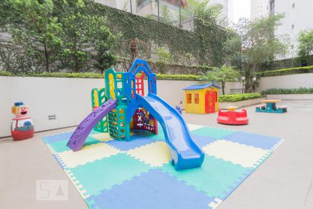 Apartamento para alugar com 100m², 2 quartos e 1 vagaPlayground