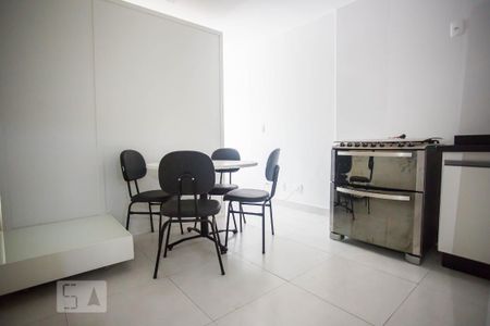 Studio para alugar com 28m², 1 quarto e sem vaga Studio para alugar com 28m², 1 quarto e sem vagaCozinha