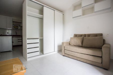 Quarto de kitnet/studio para alugar com 1 quarto, 28m² em Asa Norte, Brasília