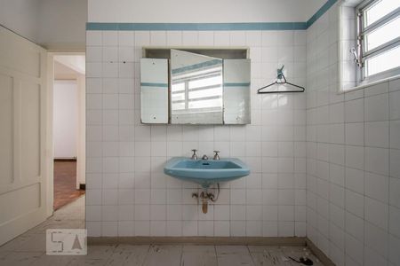 Banheiro de casa para alugar com 3 quartos, 150m² em Rudge Ramos, São Bernardo do Campo