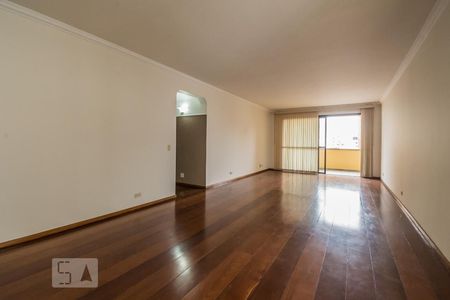 Apartamento à venda com 205m², 3 quartos e 2 vagasSala