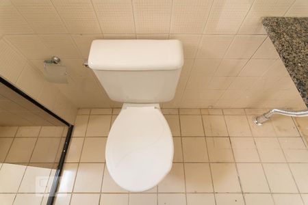 Banheiro de apartamento à venda com 2 quartos, 56m² em Santa Rosa, Belo Horizonte