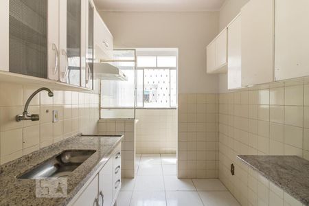 Apartamento à venda com 56m², 2 quartos e 1 vagaCozinha