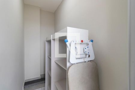 Apartamento à venda com 70m², 2 quartos e 1 vagaQuarto de apoio