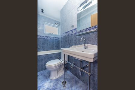 Banheiro de apartamento à venda com 4 quartos, 130m² em Vila Osasco, Osasco