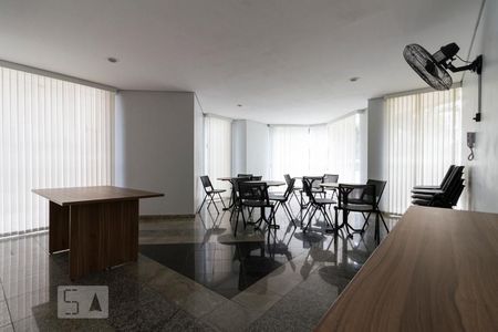 Apartamento à venda com 64m², 2 quartos e 1 vaga Apartamento à venda com 64m², 2 quartos e 1 vagaSalão de Festas