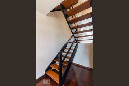 Sala de casa de condomínio à venda com 2 quartos, 160m² em Jardim Consórcio, São Paulo