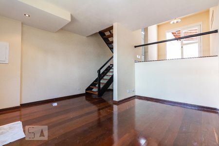 Sala de casa de condomínio à venda com 2 quartos, 160m² em Jardim Consórcio, São Paulo