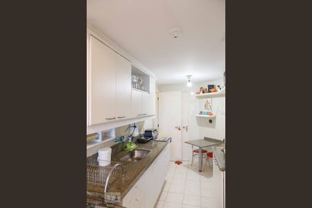 Apartamento para alugar com 90m², 2 quartos e sem vagaCozinha
