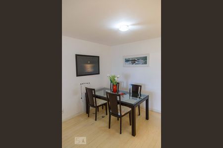 Sala de apartamento à venda com 2 quartos, 90m² em Barra da Tijuca, Rio de Janeiro