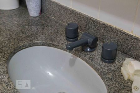 Apartamento para alugar com 90m², 2 quartos e sem vagaSuíte