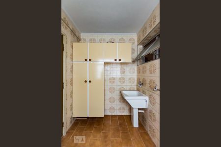 Apartamento à venda com 74m², 2 quartos e 1 vagaÁrea de Serviço