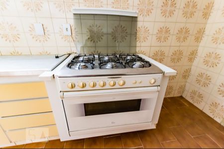 Apartamento à venda com 74m², 2 quartos e 1 vagaCozinha