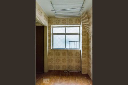 Apartamento à venda com 74m², 2 quartos e 1 vagaÁrea de Serviço
