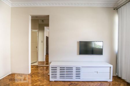 Sala/Estante de apartamento à venda com 2 quartos, 70m² em Tijuca, Rio de Janeiro