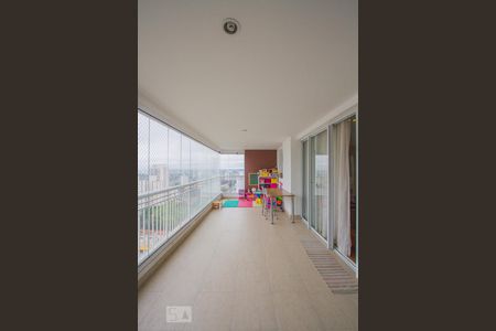 Varanda de apartamento à venda com 3 quartos, 135m² em Santo Amaro, São Paulo