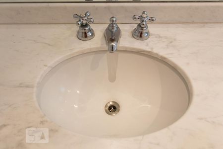 Apartamento para alugar com 150m², 3 quartos e 3 vagasBanheiro Suíte 01