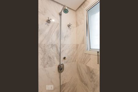 Apartamento para alugar com 150m², 3 quartos e 3 vagasBanheiro Suíte 01