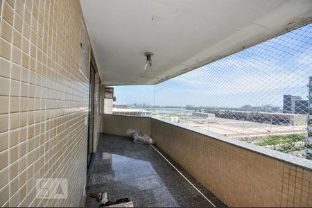 Varanda de apartamento para alugar com 3 quartos, 100m² em Barra da Tijuca, Rio de Janeiro