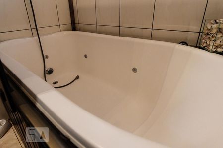 Casa para alugar com 165m², 3 quartos e 6 vagasdetalhe suite