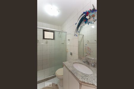 Banheiro de apartamento à venda com 2 quartos, 150m² em Andarai, Rio de Janeiro