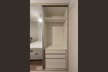 Apartamento para alugar com 45m², 1 quarto e 1 vagaQuarto