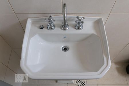 Detalhe do banheiro de apartamento à venda com 2 quartos, 57m² em Vila Monumento, São Paulo