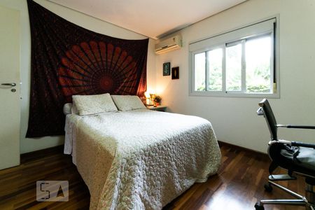 Casa de condomínio à venda com 300m², 4 quartos e 2 vagasSuíte 1