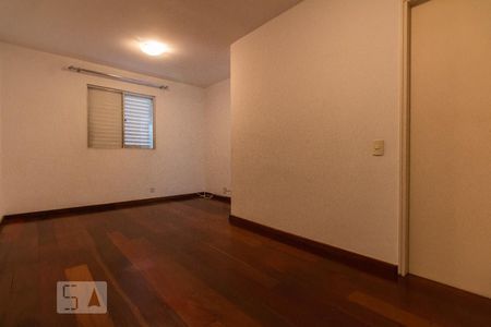 Suíte de apartamento para alugar com 2 quartos, 63m² em Vila Sofia, São Paulo