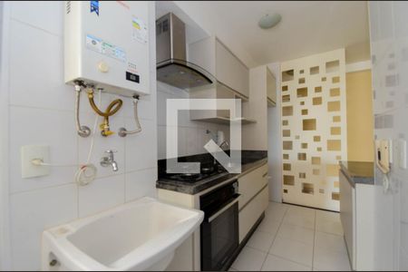 Apartamento para alugar com 65m², 2 quartos e 1 vagaÁrea de Serviço