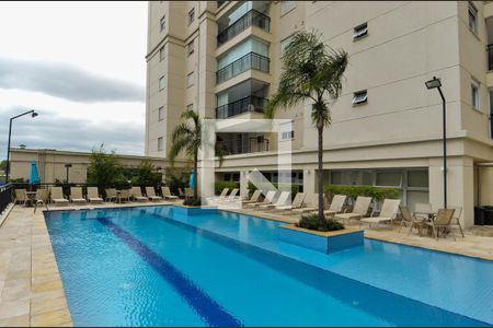 Apartamento para alugar com 65m², 2 quartos e 1 vagaÁrea comum - Piscina