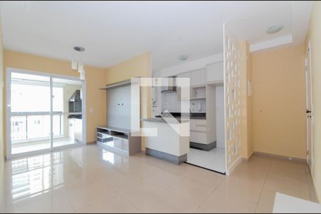 Sala de apartamento para alugar com 2 quartos, 65m² em Jardim Flor da Montanha, Guarulhos