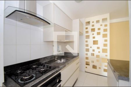 Apartamento para alugar com 65m², 2 quartos e 1 vagaCozinha