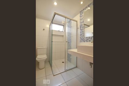 Banheiro de apartamento para alugar com 3 quartos, 78m² em Jardim Bonfiglioli, São Paulo