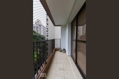 Sacada de apartamento para alugar com 4 quartos, 210m² em Campo Belo, São Paulo