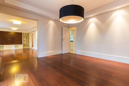 Sala de apartamento para alugar com 4 quartos, 210m² em Campo Belo, São Paulo