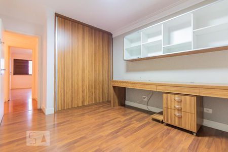 Apartamento para alugar com 210m², 4 quartos e 3 vagas Apartamento para alugar com 210m², 4 quartos e 3 vagasQuarto 2