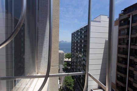 Vista Quarto  de apartamento à venda com 2 quartos, 80m² em Icaraí, Niterói