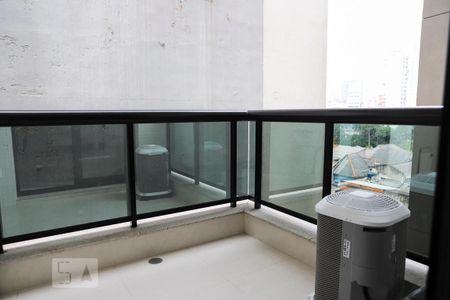 Studio para alugar com 40m², 1 quarto e 1 vaga Studio para alugar com 40m², 1 quarto e 1 vagaVaranda