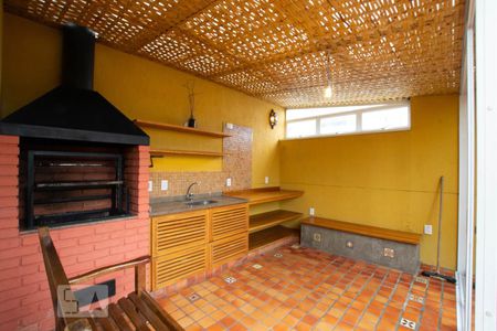 Apartamento para alugar com 75m², 2 quartos e 2 vagas Apartamento para alugar com 75m², 2 quartos e 2 vagasChurrasqueira