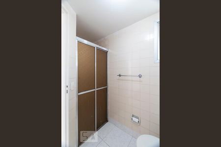 Banheiro social de apartamento para alugar com 2 quartos, 60m² em Vila Clementino, São Paulo